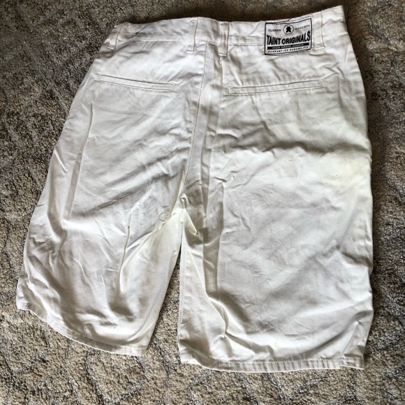 😍😍White shorts - Picture 3 of 5